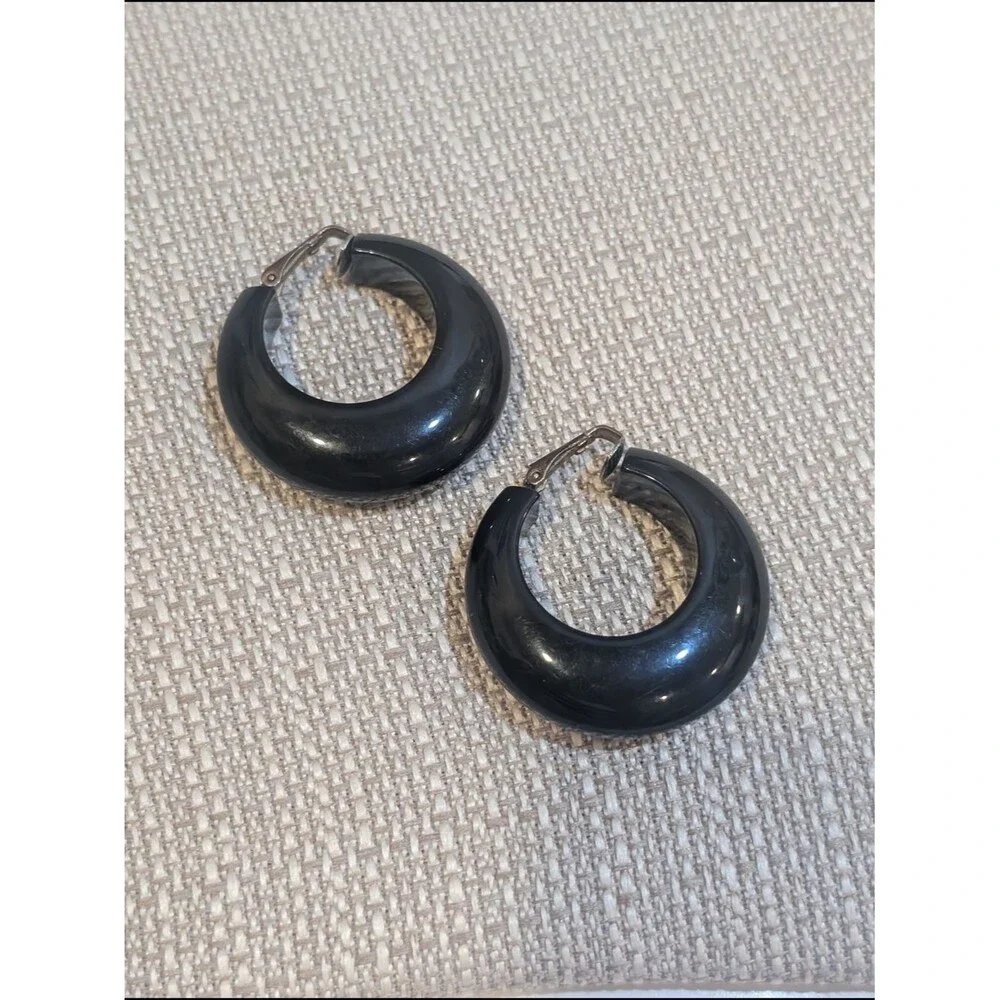 Vintage Black Chunky Hoop Clip-On Earrings Mod Retro Plastic Lightweight